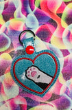 ITH Embroidery Digital Pattern for Tuxedo Cat Paw in Heart Snap Tab / Key Chain. 4X4 Hoop