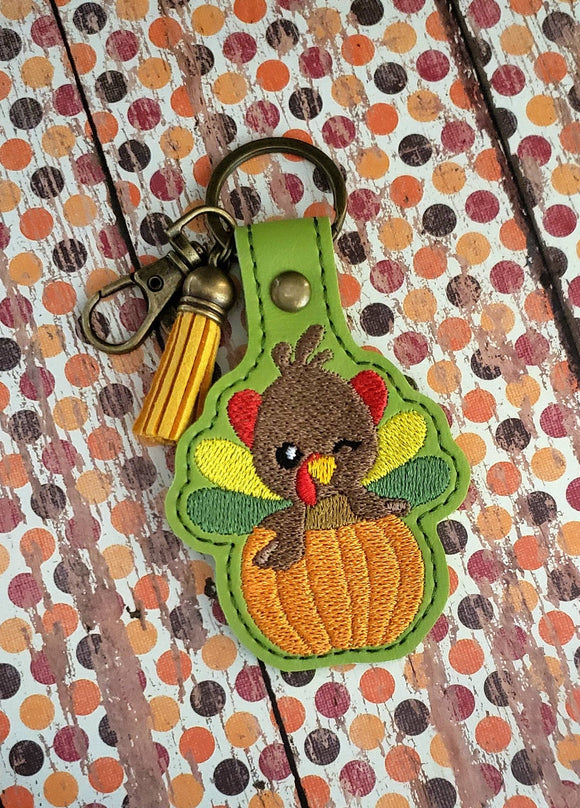 ITH Digital Embroidery Pattern for Turkey in Pumpkin Snap Tab / Key Chain, 4X4 Hoop