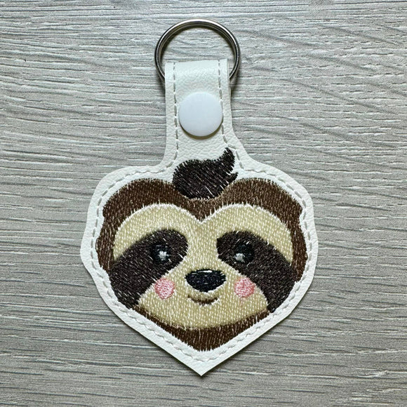 ITH Digital Embroidery Pattern for Heart Sloth Snap Tab / Key Chain, 4X4 Hoop