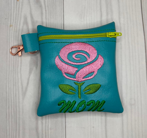 ITH Digital Embroidery Pattern for Mom Rose Cash Card Tall 4.5 X 5 Zipper Pouch, 5X7 Hoop