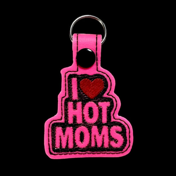 ITH Digital Embroidery Pattern for I Heart Hot MOMS Snap Tab / Keychain, 4X4 Hoop