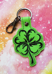 ITH Digital Embroidery Pattern for Tribal Clover Shadowed Snap Tab / Keychain, 4X4 Hoop