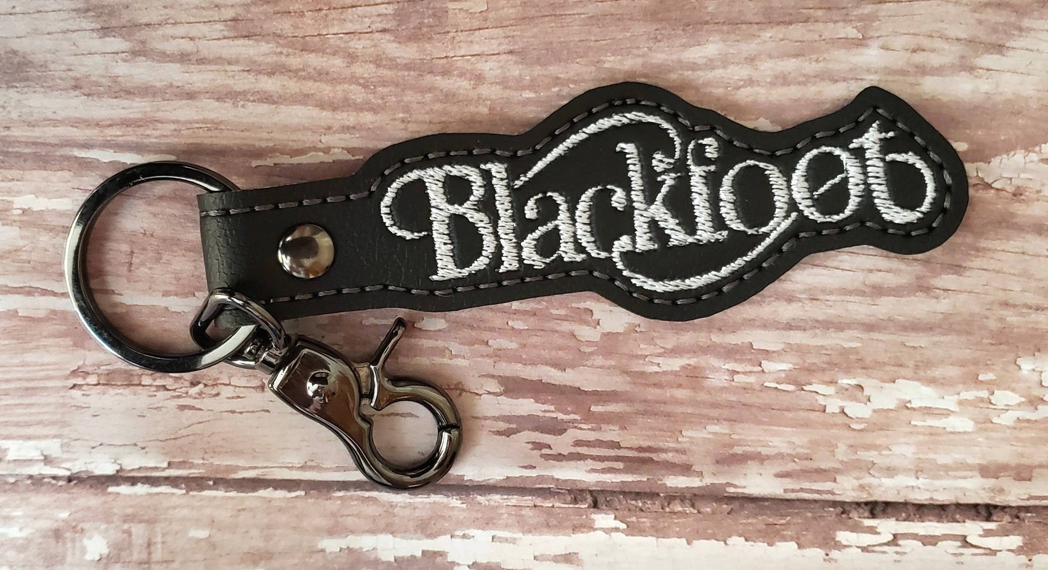 ITH Digital Embroidery Pattern for Blackfoot Snap Tab / Keychain, 4X4 ...