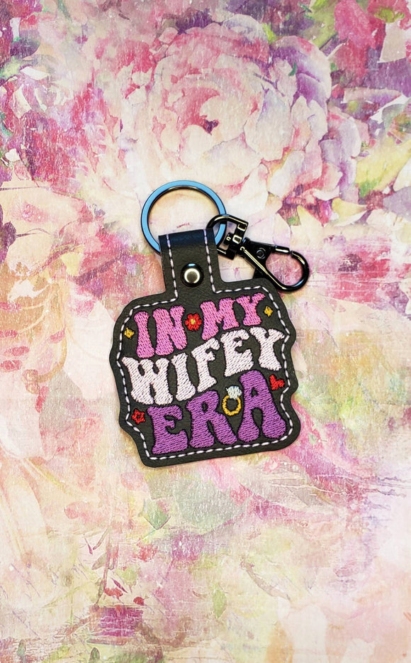 ITH Digital Embroidery Pattern for In My Wifey ERA Snap Tab / Keychain, 4X4 Hoop