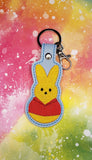 ITH Digital Embroidery Pattern for W. Pooh Peep Snap Tab / Keychain, 4X4 Hoop