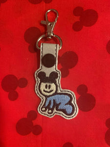 ITH Digital Embroidery Pattern for Theme Park Family Figure Baby Boy Snap Tab / Key Chain, 4X4 Hoop