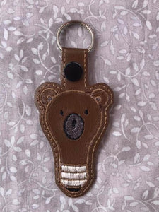 ITH Digital Embroidery Pattern for Bear Bulb Snap Tab / Key Chain, 4X4 Hoop