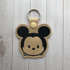 ITH Digital Embroidery Pattern For T-sum Mouse Snap Tab / Key Chain, 4X4 Hoop