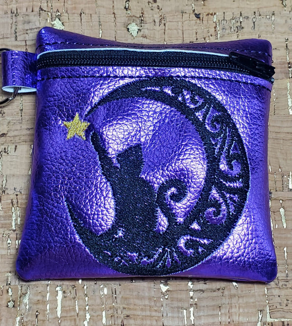 ITH Digital Embroidery Pattern for Crescent Cat 4X4 Zipper Pouch, 4X4 Hoop