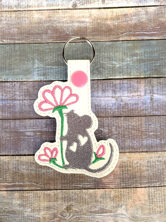 ITH Digital Embroidery Pattern for Rat with Flower Snap Tab/ Key Chain, 4X4 Hoop