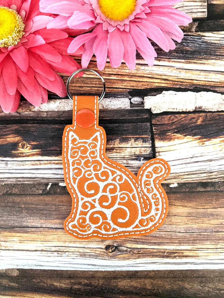 ITH Digital Embroidery Pattern for Filigree Cat Snap Tab / Keychain, 4 ...