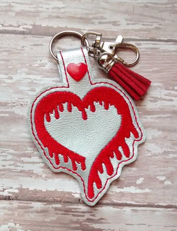 ITH Digital Embroidery Pattern for Melting Heart SNap Tab / Key Chain, 4X4 Hoop