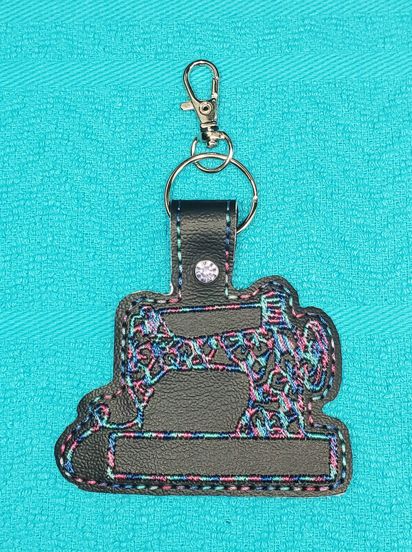 ITH Digital Embroidery Pattern for Filigree Sewing Machine Snap Tab / Key Chain, 4X4 Hoop