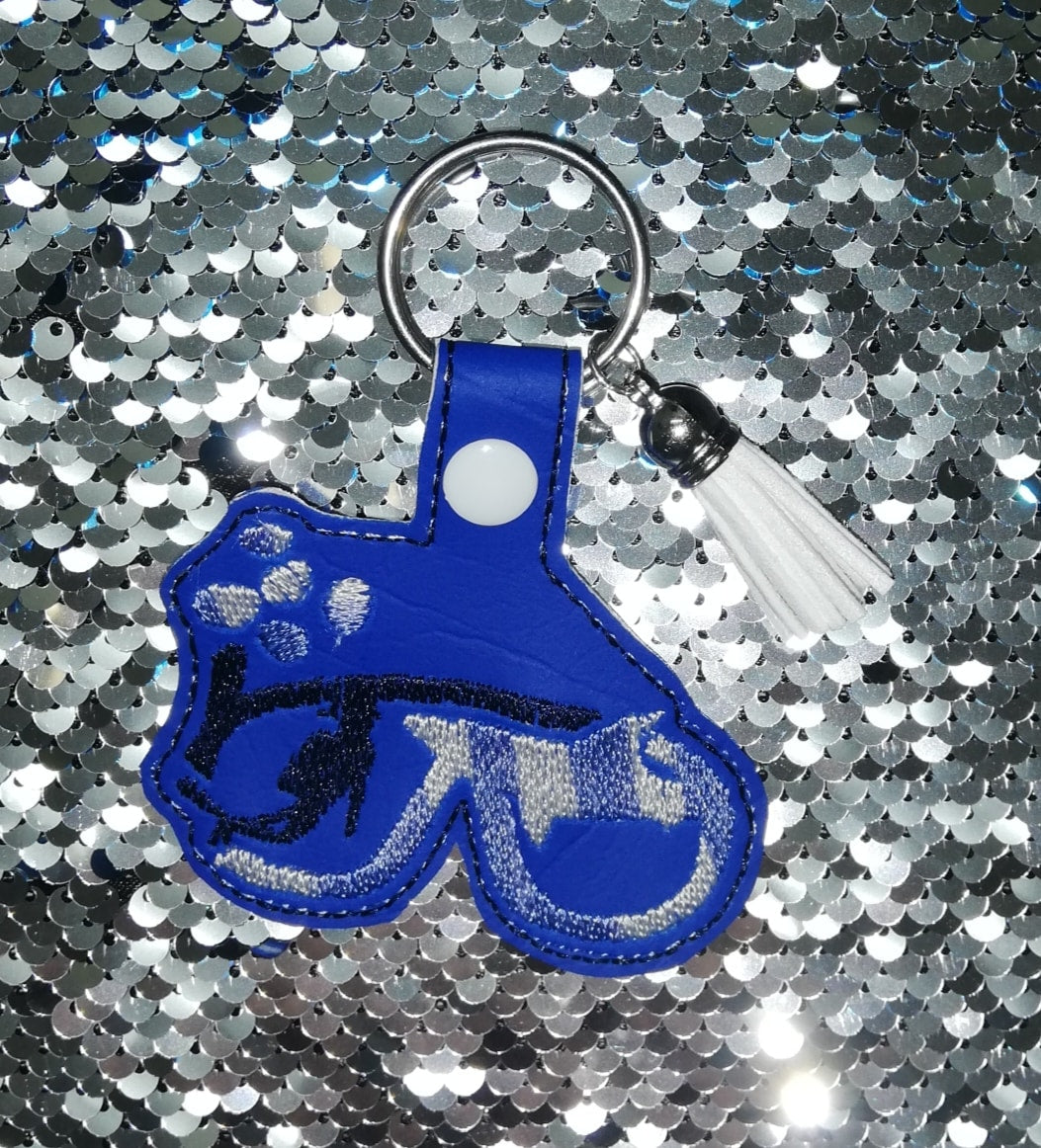 ITH Digital Embroidery Pattern for Scuba Mask Shark Snap Tab / Key Cha ...