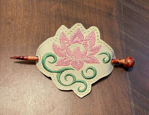ITH Digital Embroidery Pattern For Water Lily Hair Bun Holder, 4X4 Hoop
