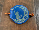 ITH Digital Embroidery Pattern For Crescent Cat Hair Bun Holder, 4X4 Hoop