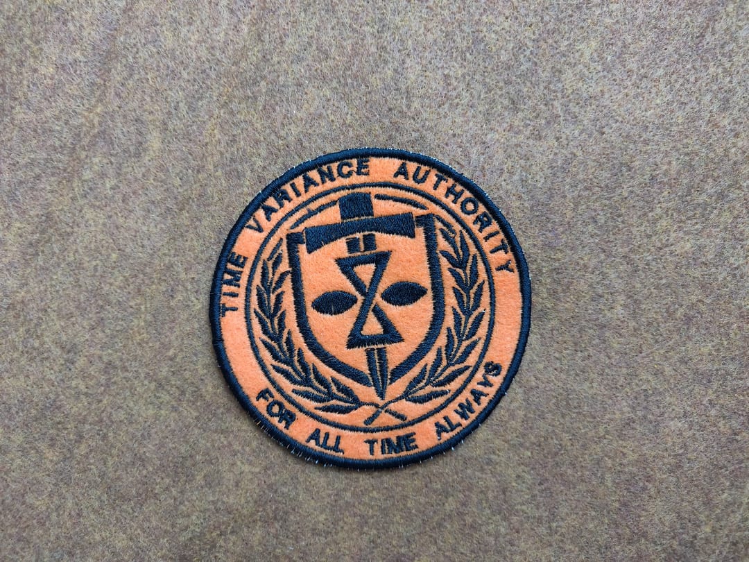 ITH Digital Embroidery Pattern for Time Variance Satin Boarder Patch ...