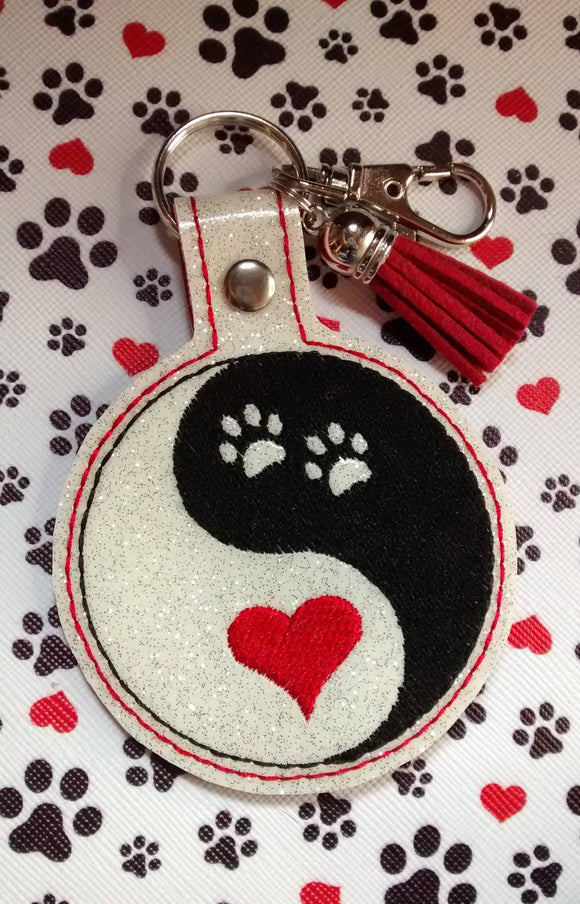 ITH Digital Embroidery Pattern for Yin Yang Pet Love Snap Tab / Key Chain, 4X4 Hoop