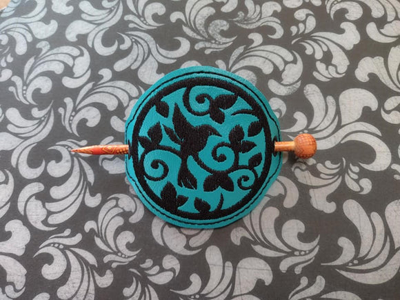 ITH Digital Embroidery Pattern for Hummingbird Round Hair Bun Holder, 4X4 Hoop