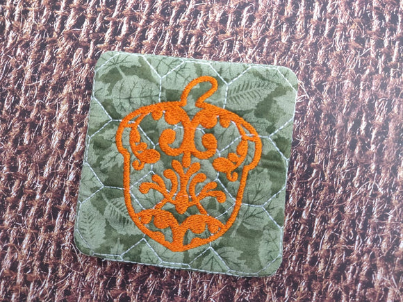ITH Digital Embroidery Pattern for Acorn II Fabric 4X4 Mug Rug, 4X4 Hoop