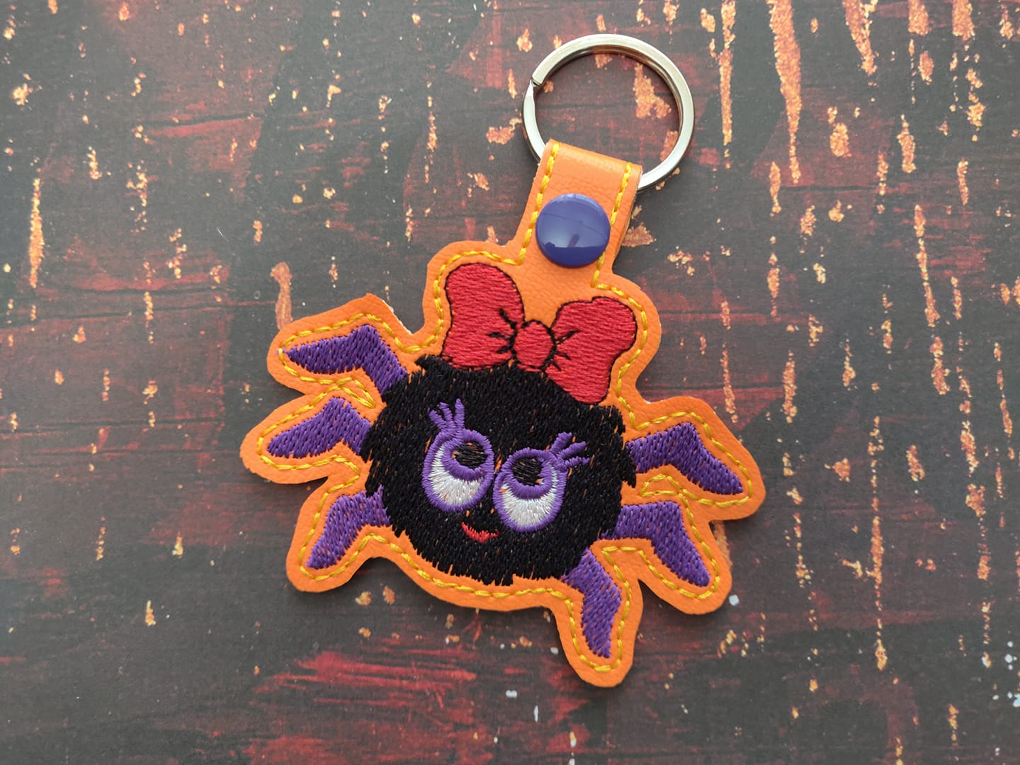ITH Digital Embroidery Pattern for Tarantula Spider Snap Tab / Key Cha –  Bad Bobbin