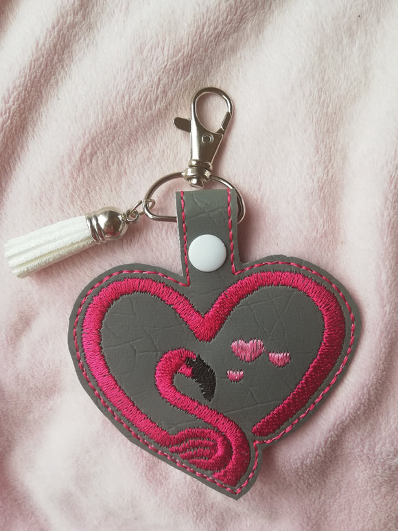 ITH Digital Embroidery Pattern for Flamingo Heart III Snap Tab / Keychain, 4X4 Hoop