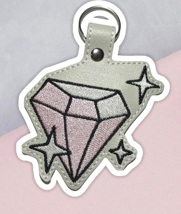 ITH Digital Embroidery Pattern for Love Diamond Snap Tab / Key Chain, 4X4 Hoop