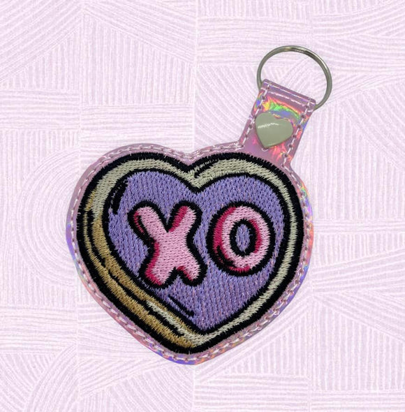 ITH Digital Embroidery Pattern for XO Cookie Snap Tab / Key Chain, 4X4 Hoop