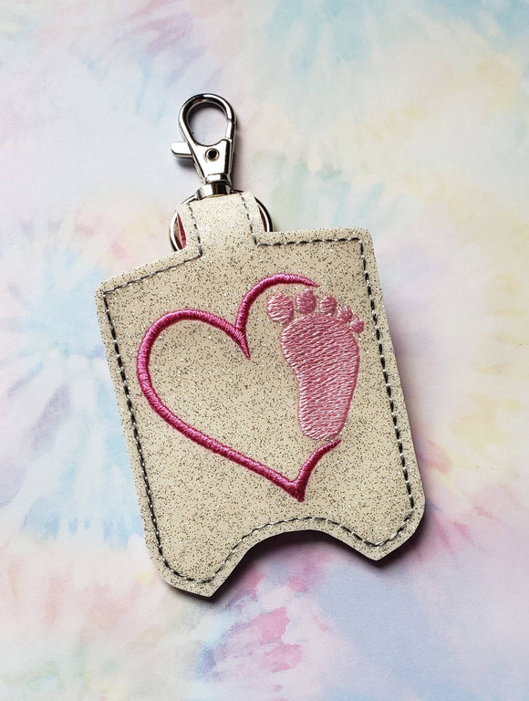ITH Digital Embroidery Pattern for Baby Foot Heart 1oz sanitizer holder, 5X7 Hoop