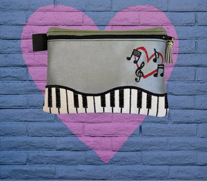 ITH Digital Embroidery Pattern for Piano Applique 5X7 Lined Zipper Bag, 5X7 Hoop
