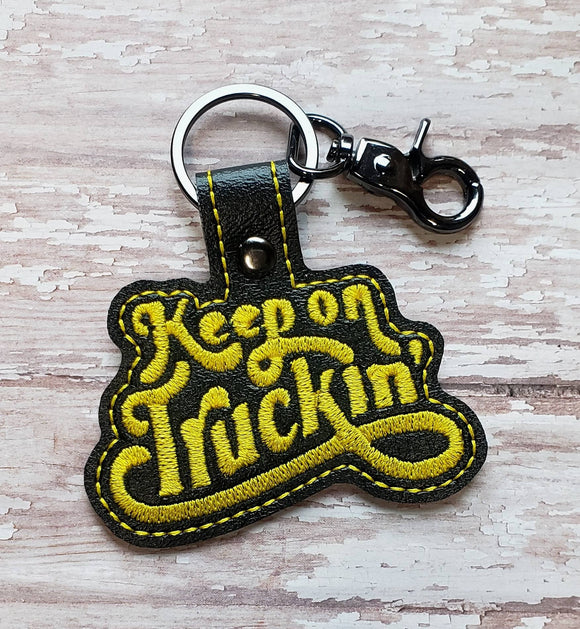 ITH Digital Embroidery Pattern for Keep On Truckin' Snap Tab / Key Chain, 4X4 Hoop