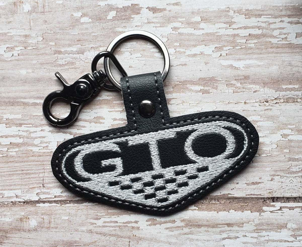 ITH Digital Embroidery Pattern for Pontiac GTO Snap Tab / Key Chain, 4 ...