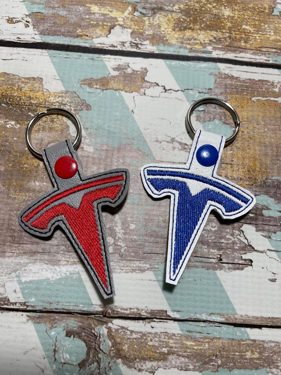 ITH Digital Embroidery Pattern for Tesla Snap Tab / Key Chain, 4X4 Hoop
