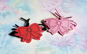 ITH Digital Embroidery Pattern for Bracelet Charm Outline Bow, 2X2 Hoop