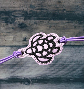 ITH Digital Embroidery Pattern for Bracelet Charm Sea Turtle, 2X2 Hoop