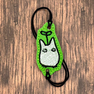 ITH Digital Embroidery Pattern for Bracelet Charm Lil Totoro, 2X2 Hoop