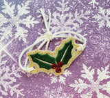 ITH Digital Embroidery Pattern for Bracelet Charm Holly, 2X2 Hoop