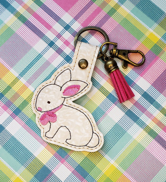ITH Digital Embroidery Pattern for Bunny Snap Tab / Key Chain, 4X4 Hoop