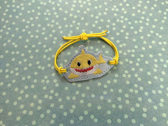 ITH Digital Embroidery Pattern for Bracelet Charm Brother Shark, 2X2 Hoop