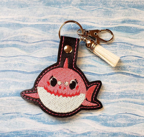 ITH Digital Embroidery Pattern for Grandma Shark Snap Tab / Key Chain, 4X4 Hoop