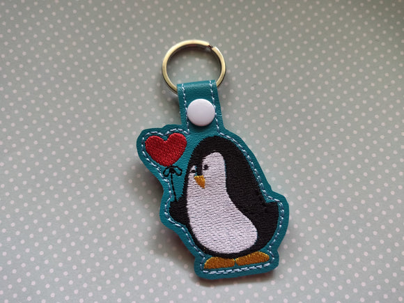 ITH Digital Embroidery Pattern for Penguin With Balloon Snap Tab / Key Chain