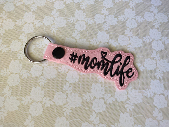 ITH Digital Embroidery Pattern for #momlife Snap Tab / Key Chain, 4X4 Hoop