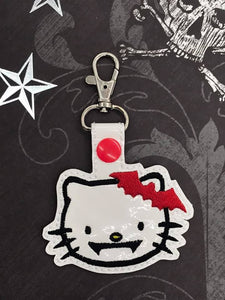 ITH Digital Embroidery Pattern For Cat Vampire Snap Tab / Key Chain, 4X4 Hoop