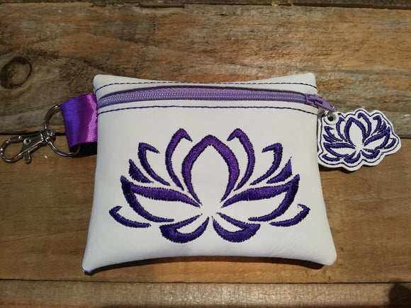 ITH Digital Embroidery Pattern For Lotus Bloom 4.8 X 3.9 Zip Bag with Zipper Pull, 5X7 Hoop