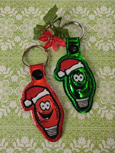ITH Digital Embroidery Pattern For Christmas Light Dude Snap Tab / Key Chain, 4X4 Hoop