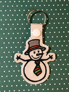 ITH Digital Embroidery Pattern For Snowman I Snap Tab / Key Chain, 4X4 Hoop