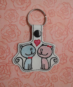 ITH Digital Embroidery Pattern for Love Kitties Snap Tab / Key Chain, 4X4 Hoop