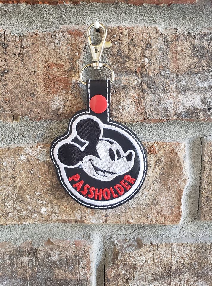 ITH Digital EMbroidery Pattern for Passholder Style II Snap Tab / Key ...