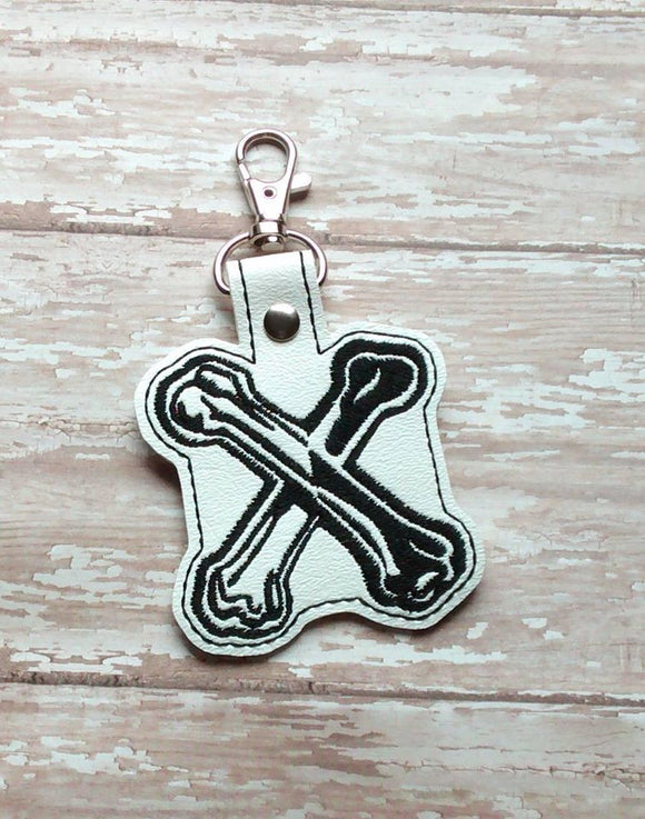 ITH Digital Embroidery Pattern for Des Cross Bones Snap Tab / Key Chain, 4X4 Hoop