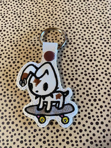 ITH Digital Embroidery Pattern for Toki Skateboard Dog Snap Tab / Key Chain, 4X4 Hoop